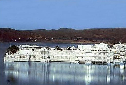 Lake Palace,  Udaipur Tours