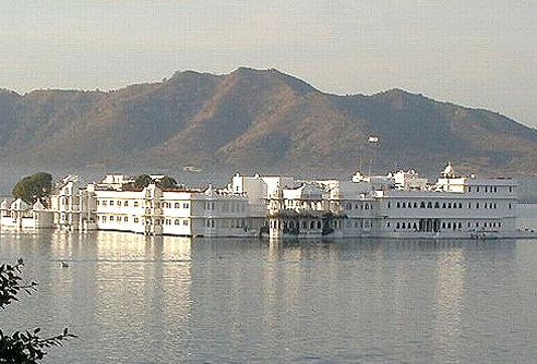 Lake Palace,  Udaipur Tours