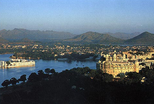 Lake Palace,  Udaipur Tours