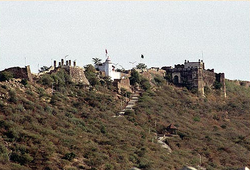 Lake Palace,  Udaipur Tours