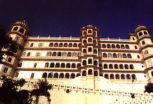 Lake Palace,  Udaipur Tours